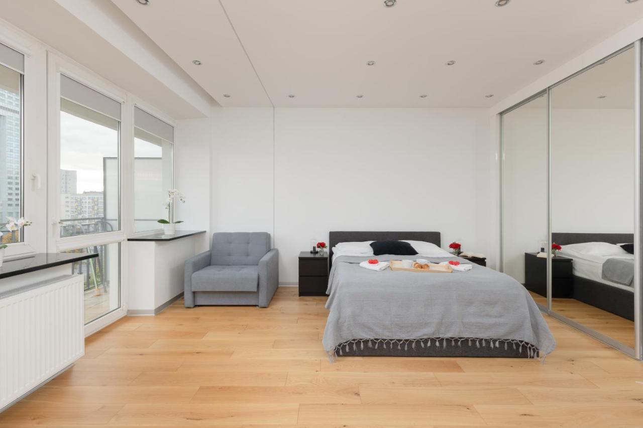 ורשה Apartments The View By Noclegi Renters מראה חיצוני תמונה