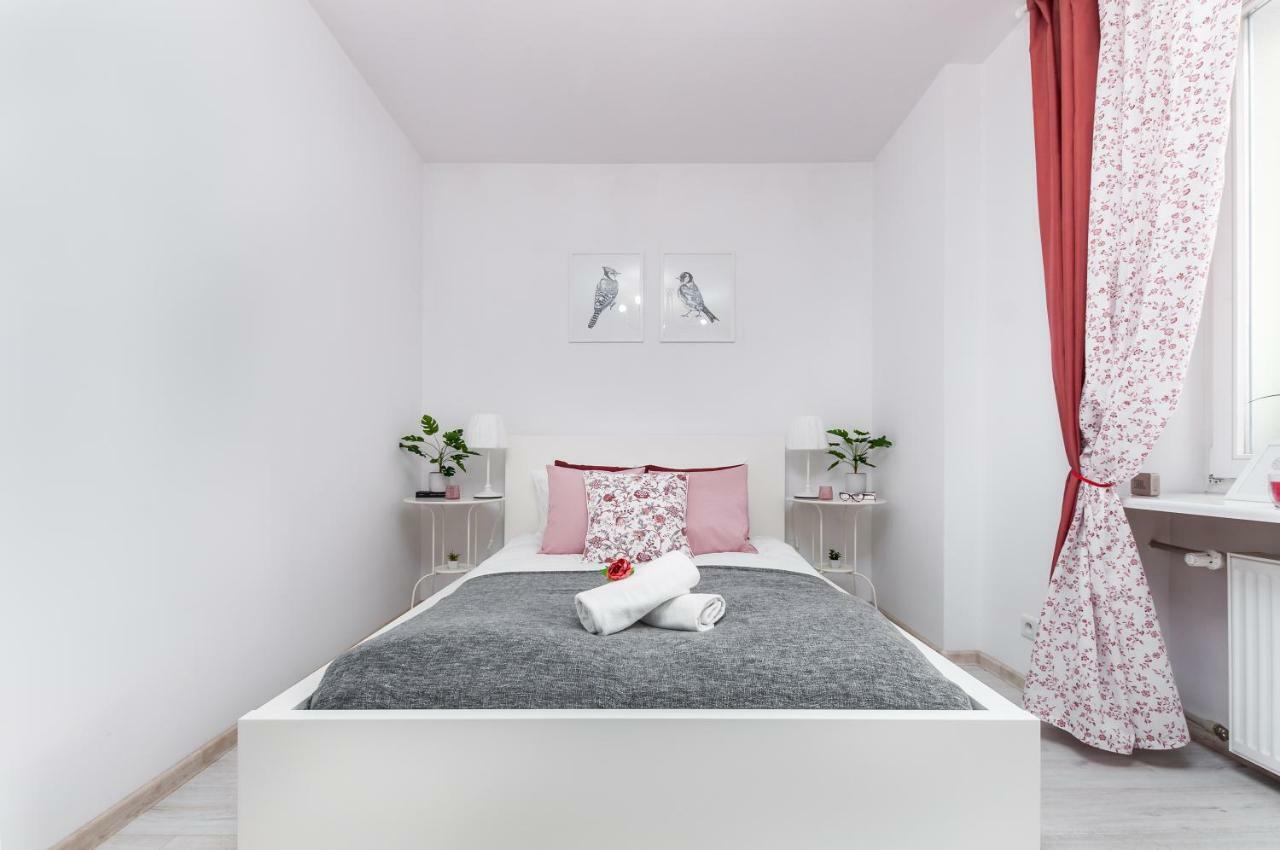 ורשה Apartments The View By Noclegi Renters מראה חיצוני תמונה