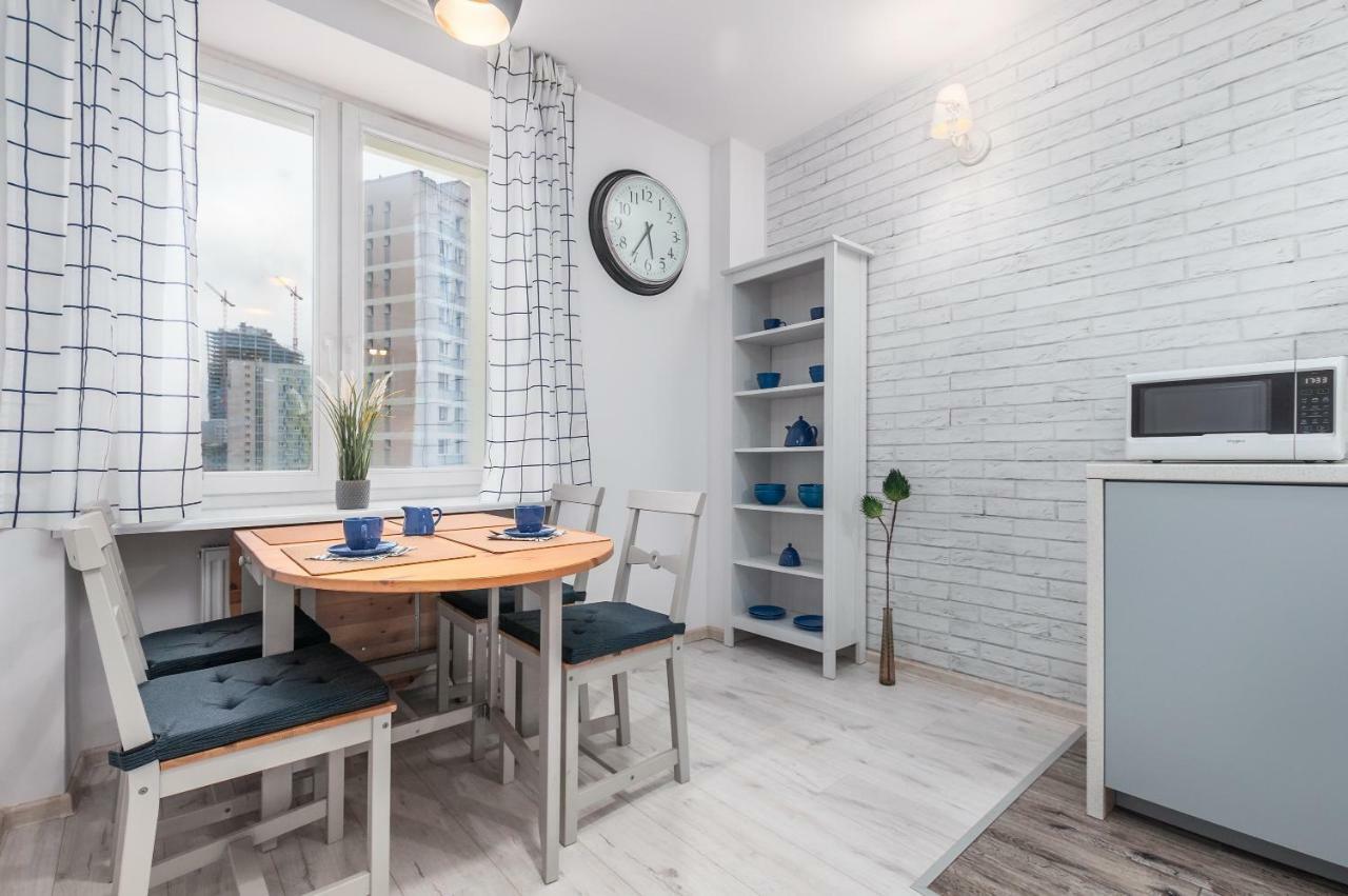 ורשה Apartments The View By Noclegi Renters מראה חיצוני תמונה