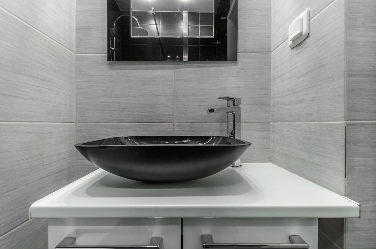 ורשה Apartments The View By Noclegi Renters מראה חיצוני תמונה